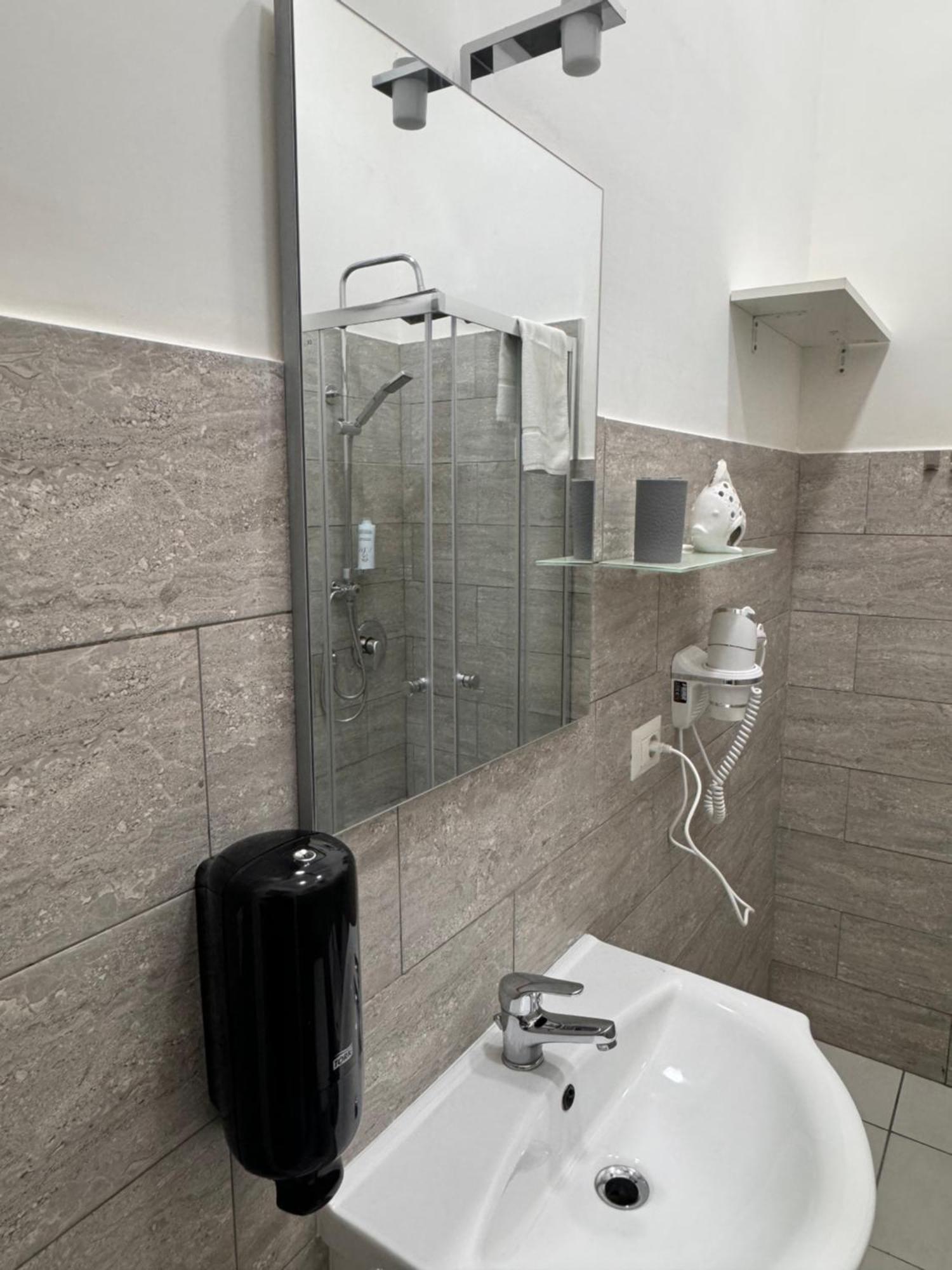 Guest house Garibaldi Naples